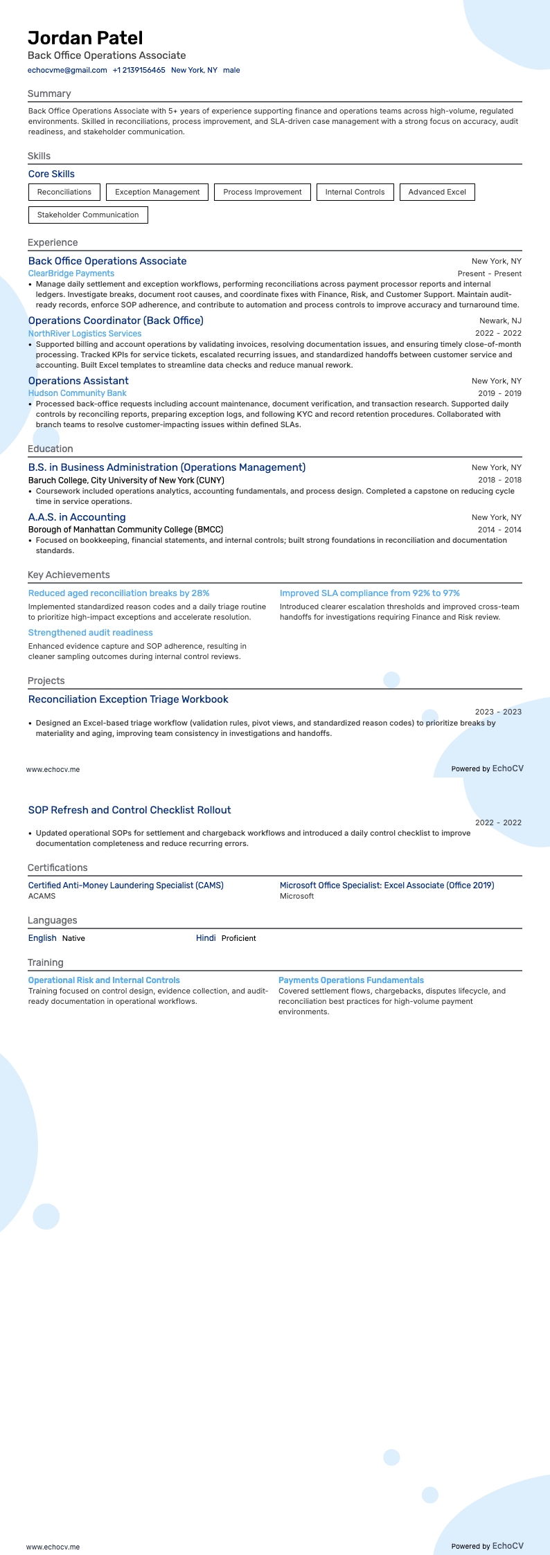 Asociado de Operaciones de Back Office resume example
